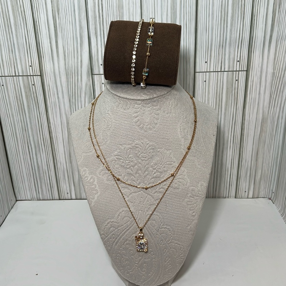 Necklace and Bracelet Set